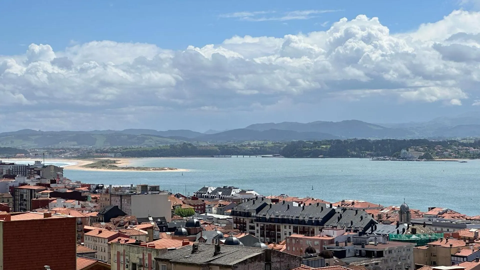 Apartamento Santander Con Vistas A La Bahia Apartment